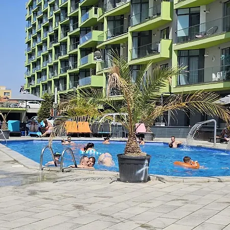 Апартаменты Casa Culorilor & Prima Linie La Mare *